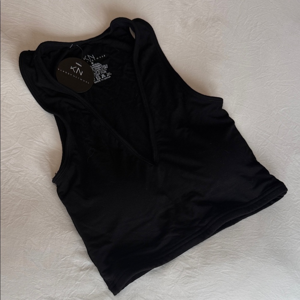Klassy Network Black V-Neck Sleeveless Crop Tank